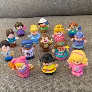 Fisher Price Little People Assorted Figures and Animal Set